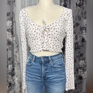 Aeropostale White and pink Floral Crop Top